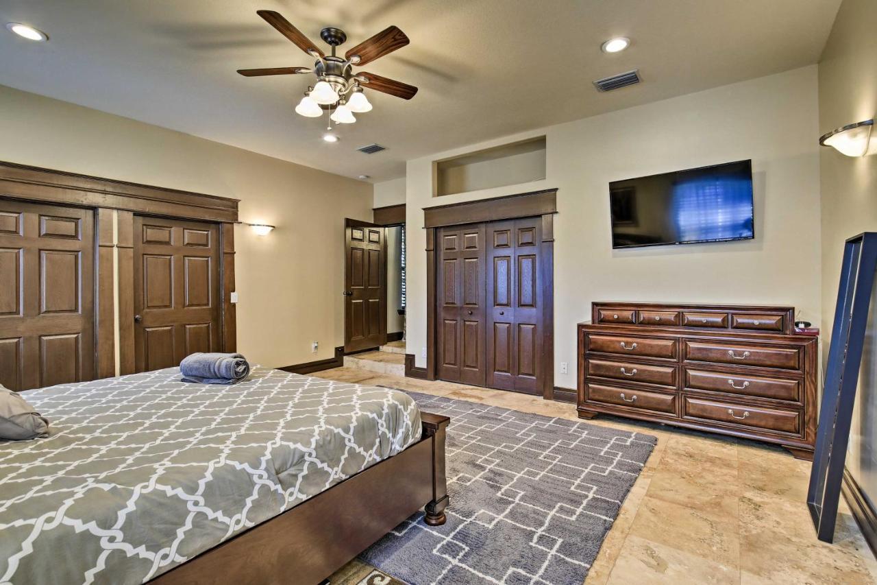 Tampa Oasis With Pool About 7 Mi To Busch Gardens! Villa Екстериор снимка